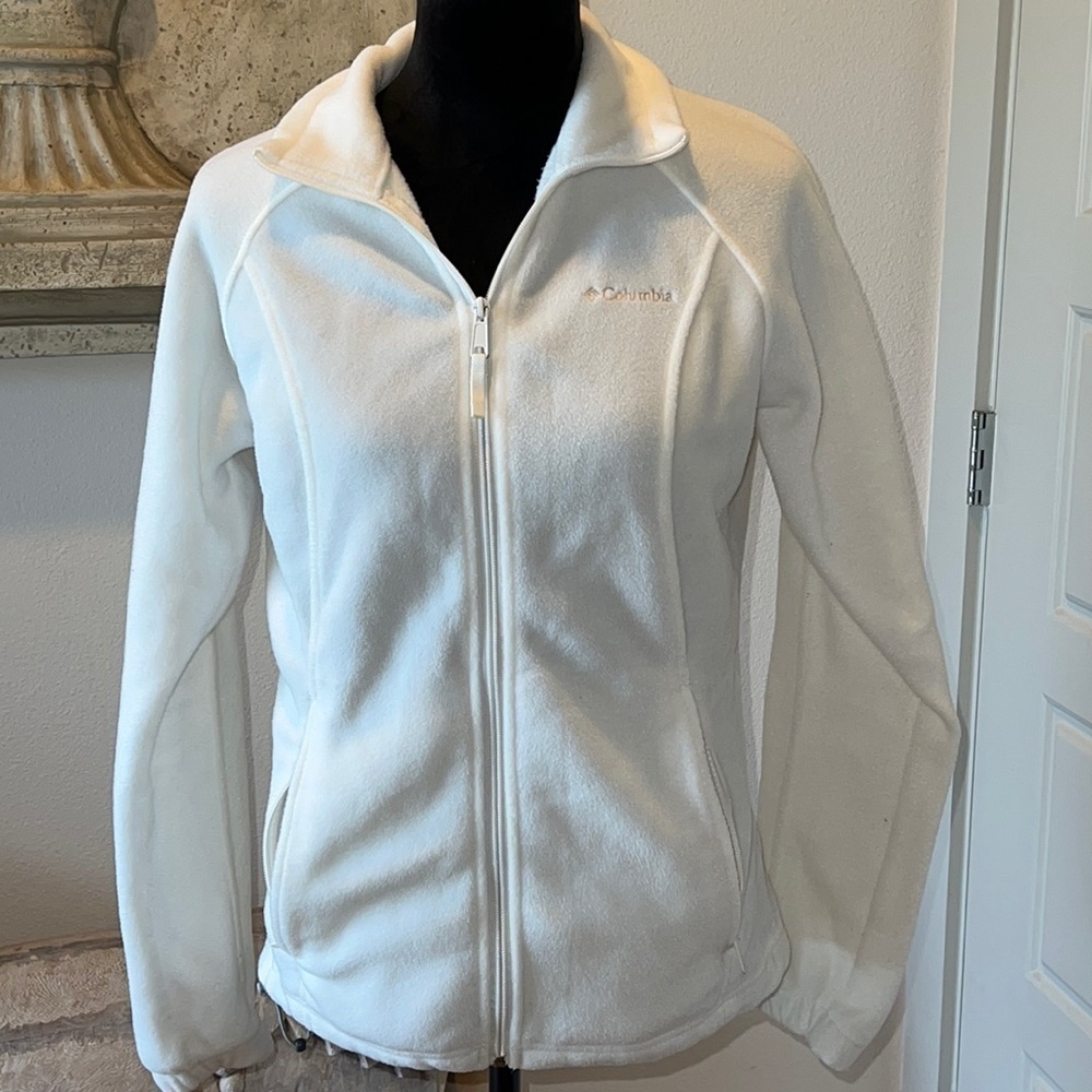 - Columbia fleece Ivory jacket zip up long sleeves Sz M